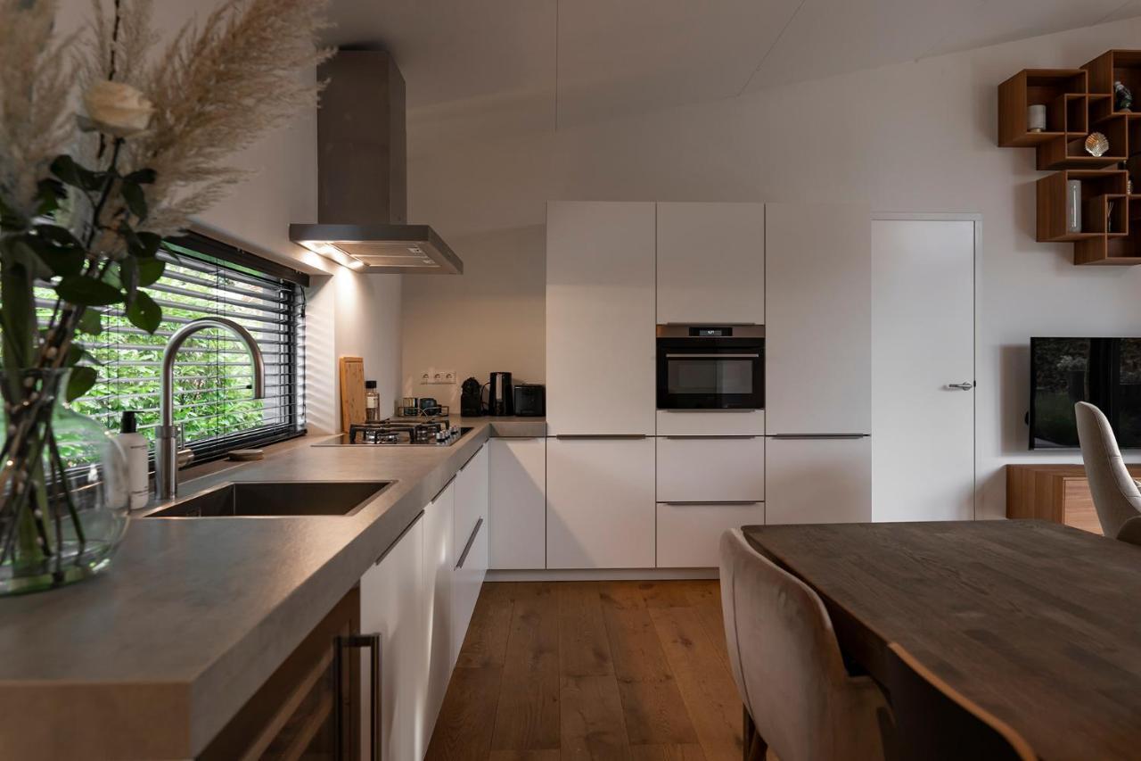 Dutchen Suitelodges Gooilanden Loosdrecht Ngoại thất bức ảnh